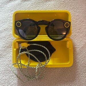 Snapchat spectacals sunglasses